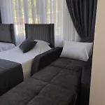 Moni Homes Lägenhet *