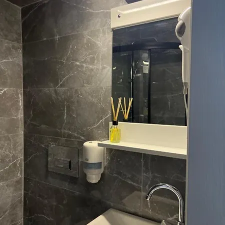 Moni Homes Апартаменты