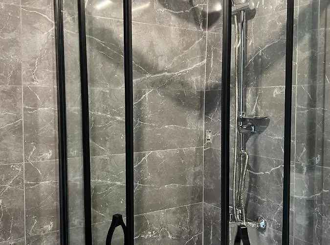 Moni Homes * 费特希耶