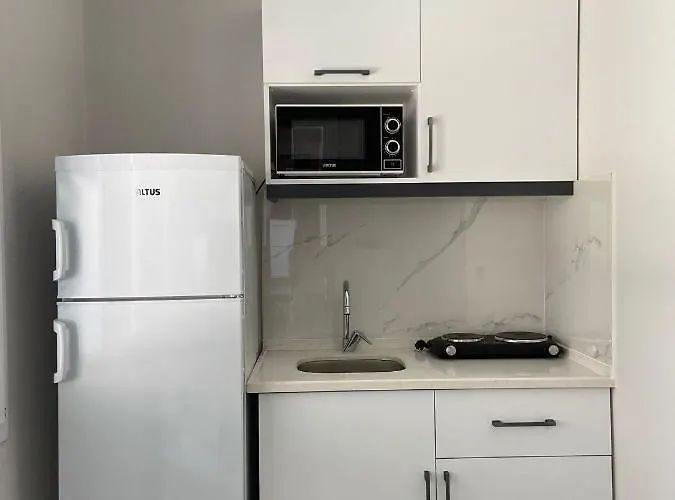 Moni Homes 아파트 *