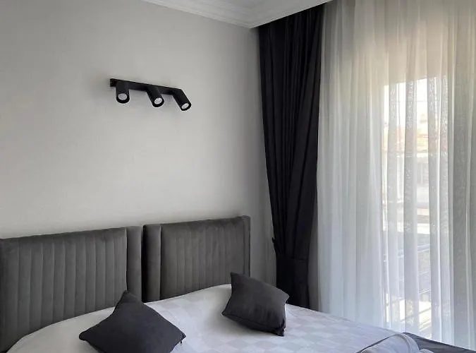 아파트 Moni Homes 페티예