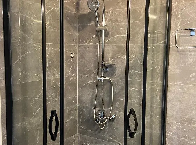 Moni Homes * 페티예